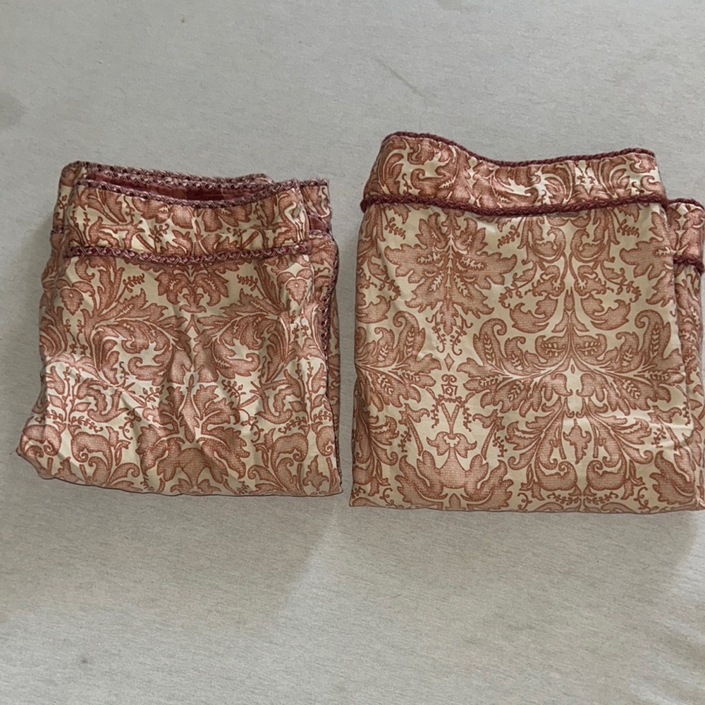 Home Charter Club King Size Pillow Cases.